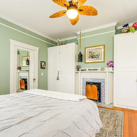 Opulent Home In Spring Hope With Pool And Hot Tub!